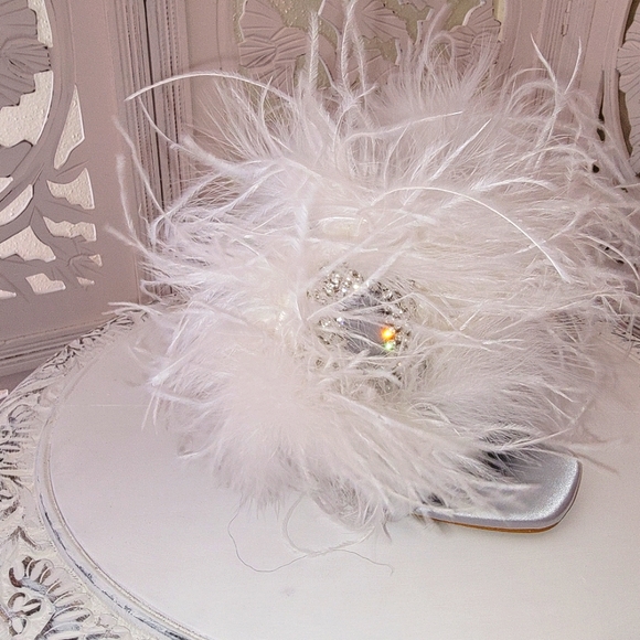 "WHITE SWAN" Silver & White Feather Crystal Heels - Picture 5 of 6